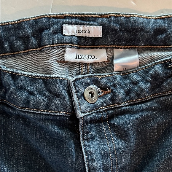 Liz & Co. Dark Blue stretch capris denim Jeans with cuffs size 14 - Picture 5 of 14